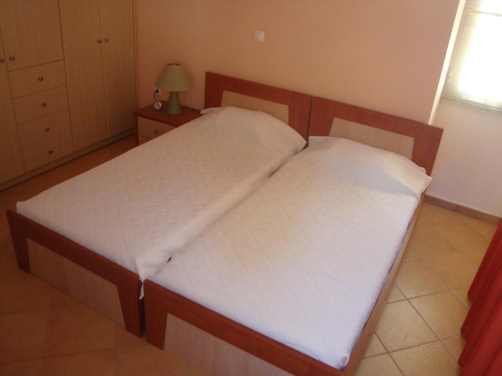 Santafemia Daire Agia Efimia Oda fotoğraf